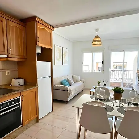 Sunny Flat 500 Metres From The - Centre Apartmán