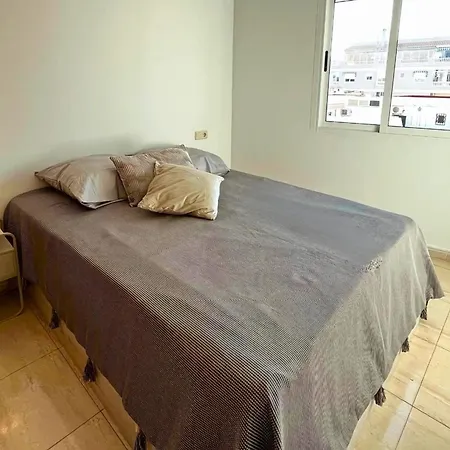 アパート Sunny Flat 500 Metres From The - Centre