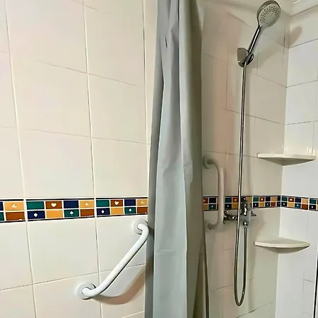 Sunny Flat 500 Metres From The - Centre شقة تورّيفيِخا